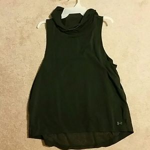 Sleeveless hoodie